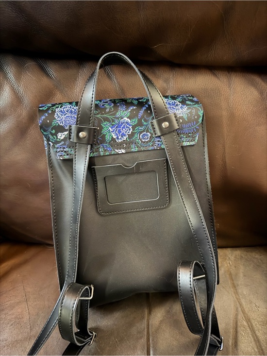 Dr. Martens Mystic Floral Leather Mini Backpack NWOT
